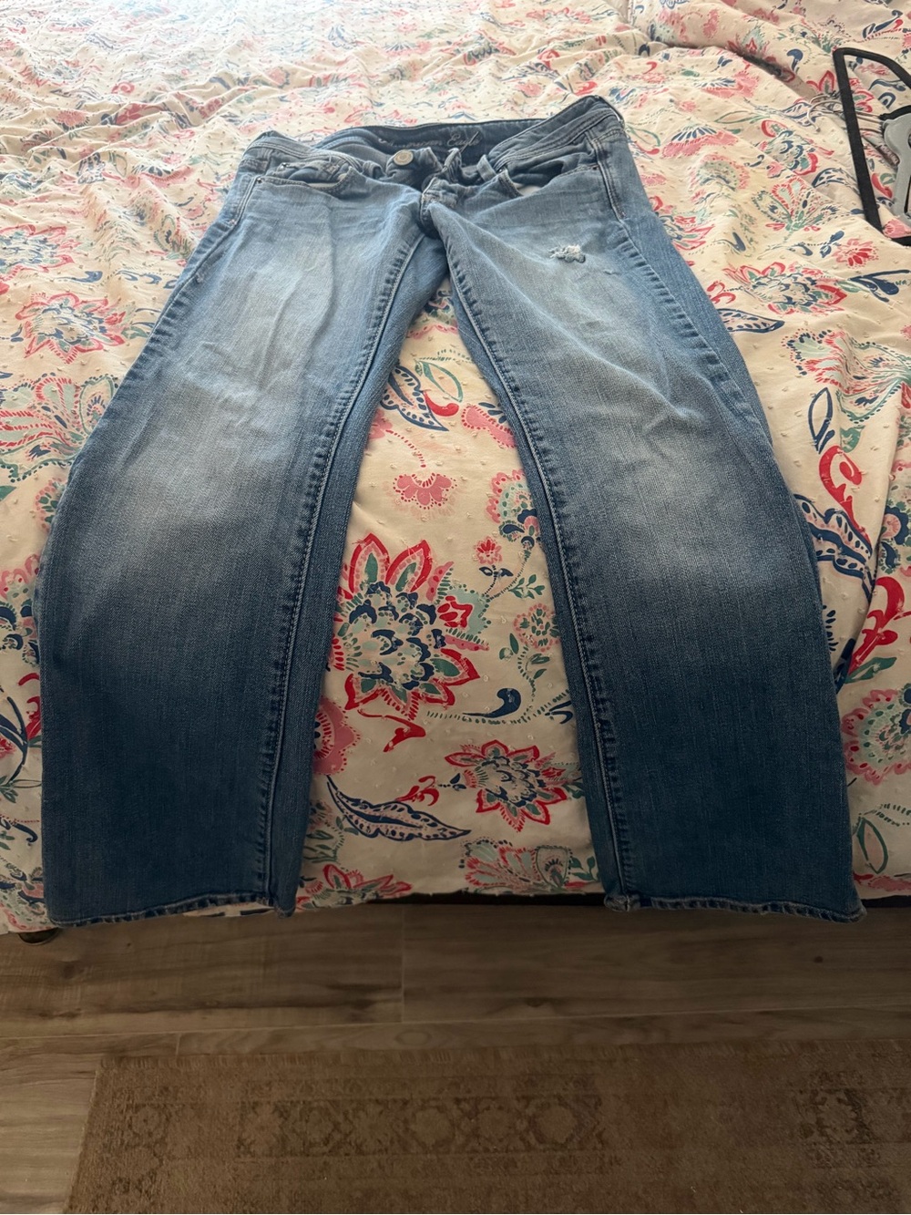 Slim Boot 6S Distressed Jean